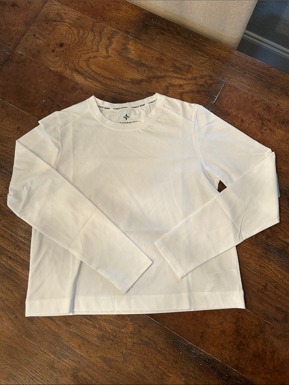Tuckernuck Sasha Sport Cool Tech White Long Sleeve T-Shirt NWT Sz S Performance